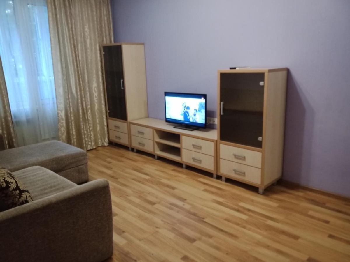 Ferienwohnung 2 К Квартира Между Двумя Станциями Метро Студенческая И Академика Павлова Charkiw Exterior foto