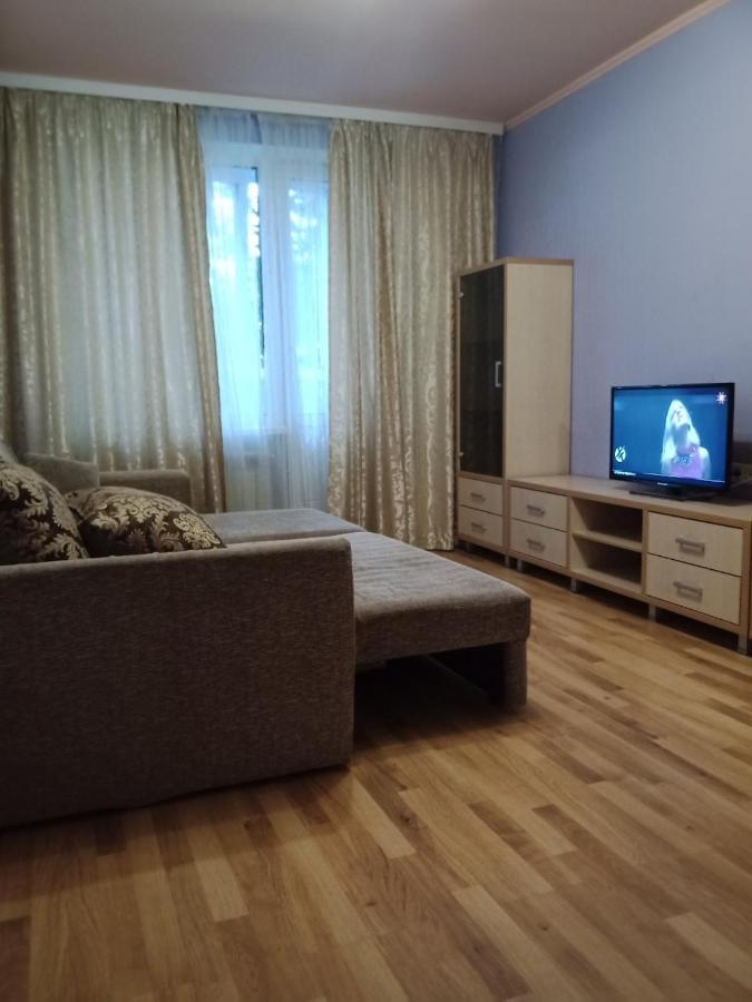 Ferienwohnung 2 К Квартира Между Двумя Станциями Метро Студенческая И Академика Павлова Charkiw Exterior foto